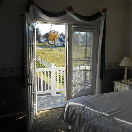 West Ridge Bed & Breakfast Elizabethtown Extérieur photo