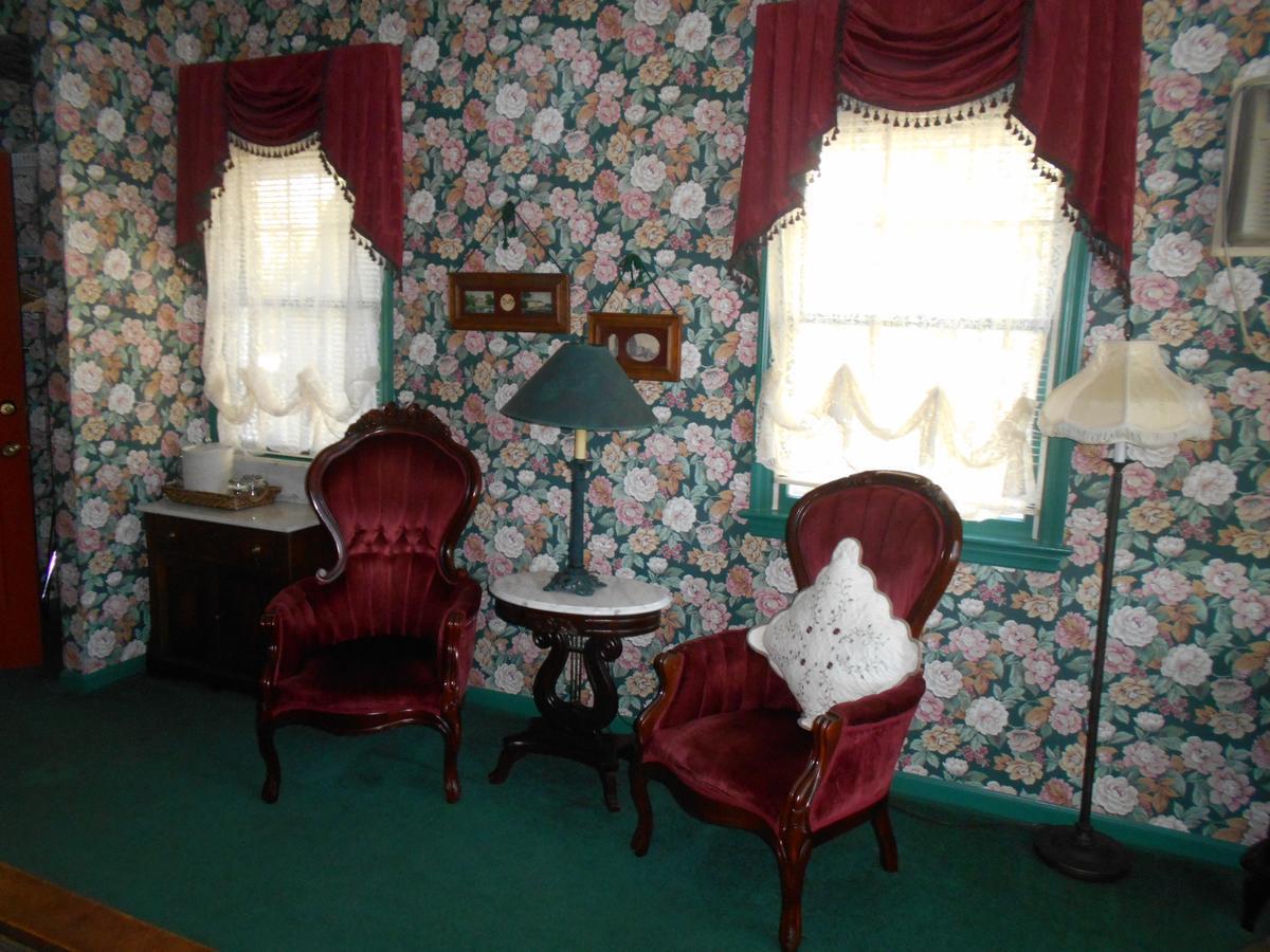West Ridge Bed & Breakfast Elizabethtown Extérieur photo