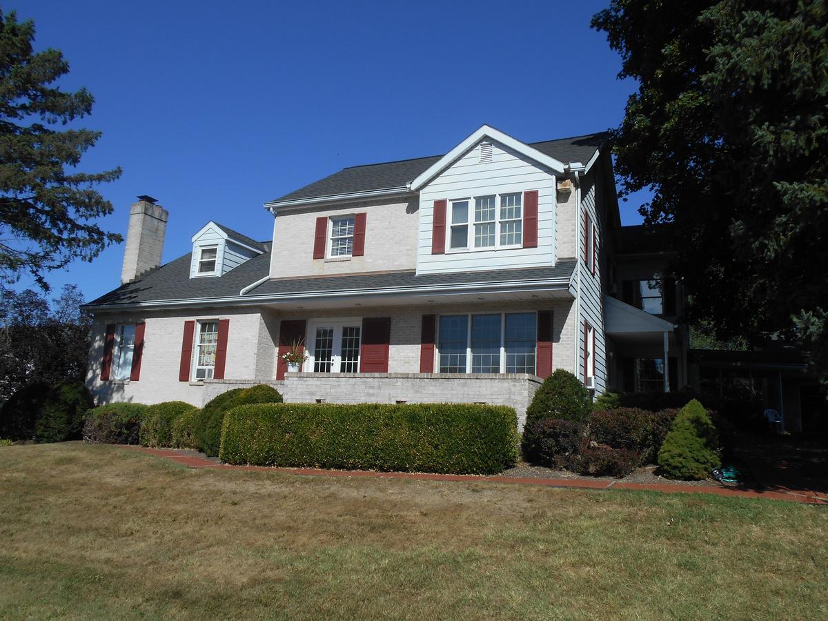 West Ridge Bed & Breakfast Elizabethtown Extérieur photo
